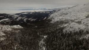 innu-land-winter-sky-view